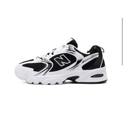 کتونی نیو بالانس